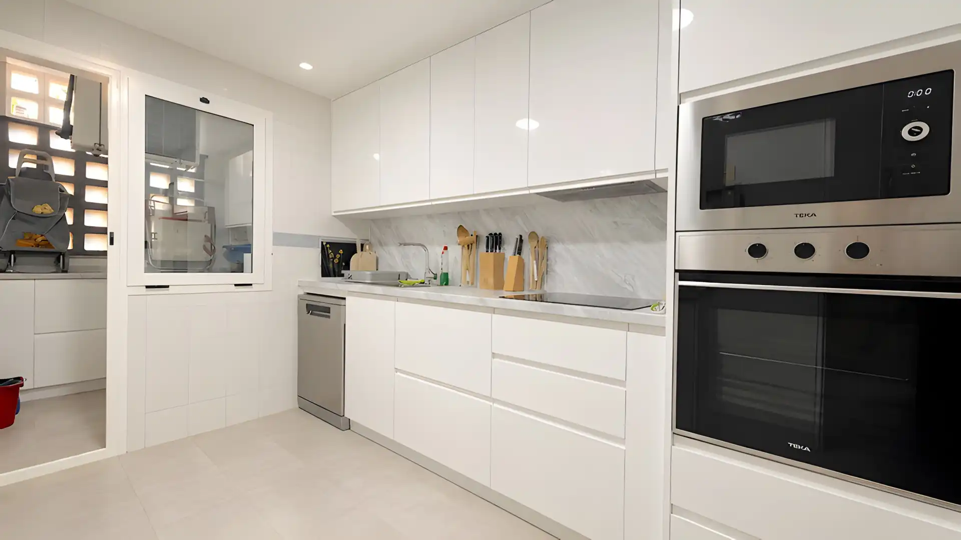 Cocina de Planta baja en venta en Marbella con Aire acondicionado, Terraza y Trastero