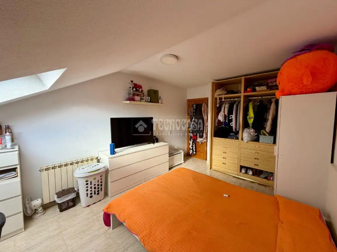 Casa adosada en venta en Villanueva de la Torre