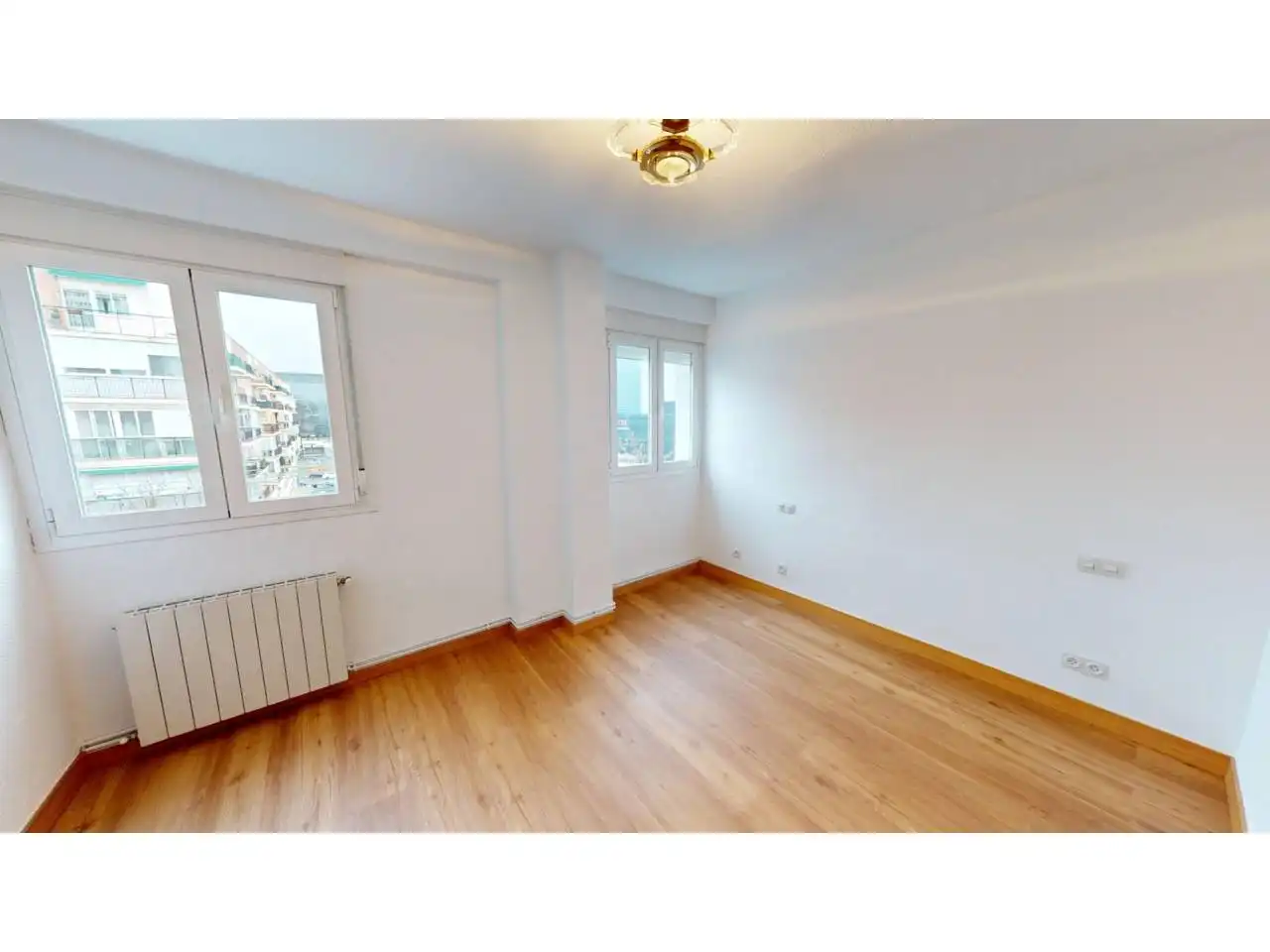 Bedroom of Flat for rent in Madrid  with Air Conditioner, Heating and Terrace