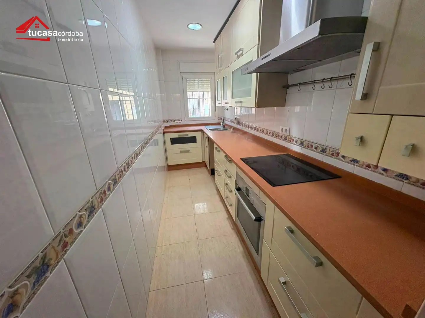 Cuina de Casa o xalet en venda en Córdoba amb Aire condicionat, Calefacció i Terrassa