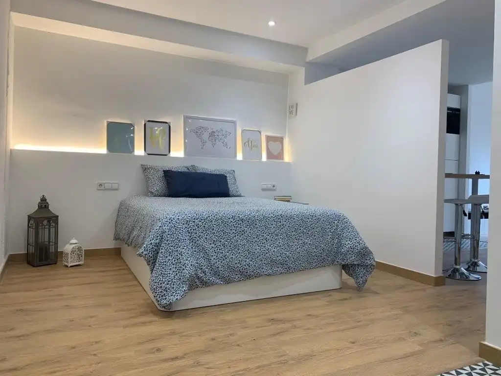 Habitación de Loft en venta en Girona con Aire acondicionado, Calefacción y Parquet