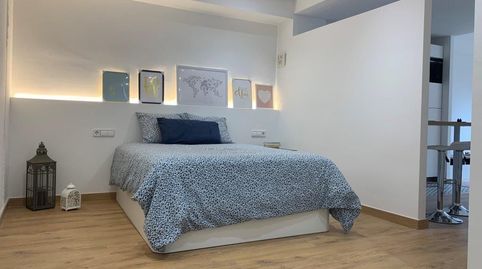 LOFT de 45 m2 amb mobles, terrassa i parquing.