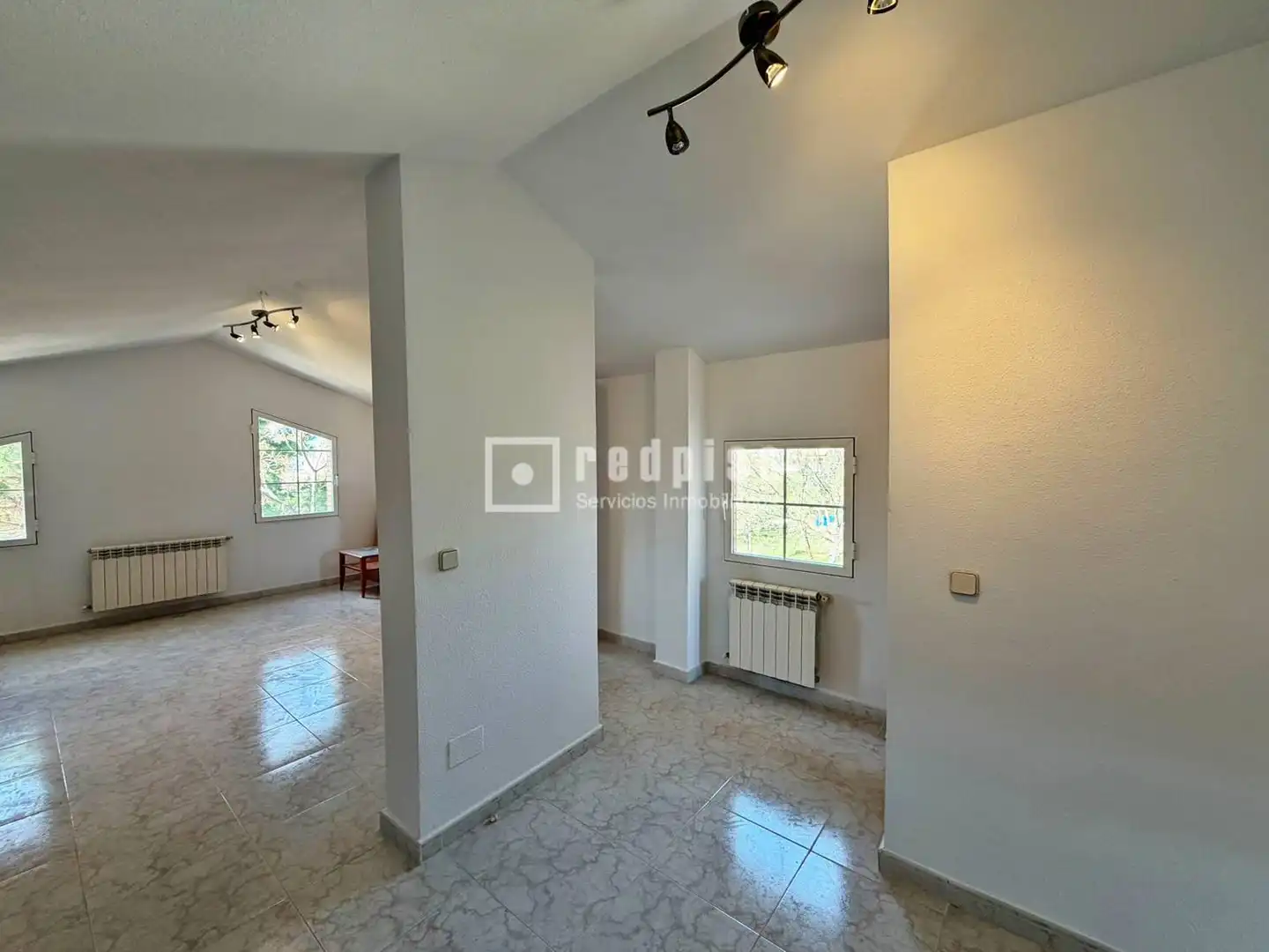 Sala de estar de Casa o chalet en venta en Alovera con Calefacción, Terraza y Trastero