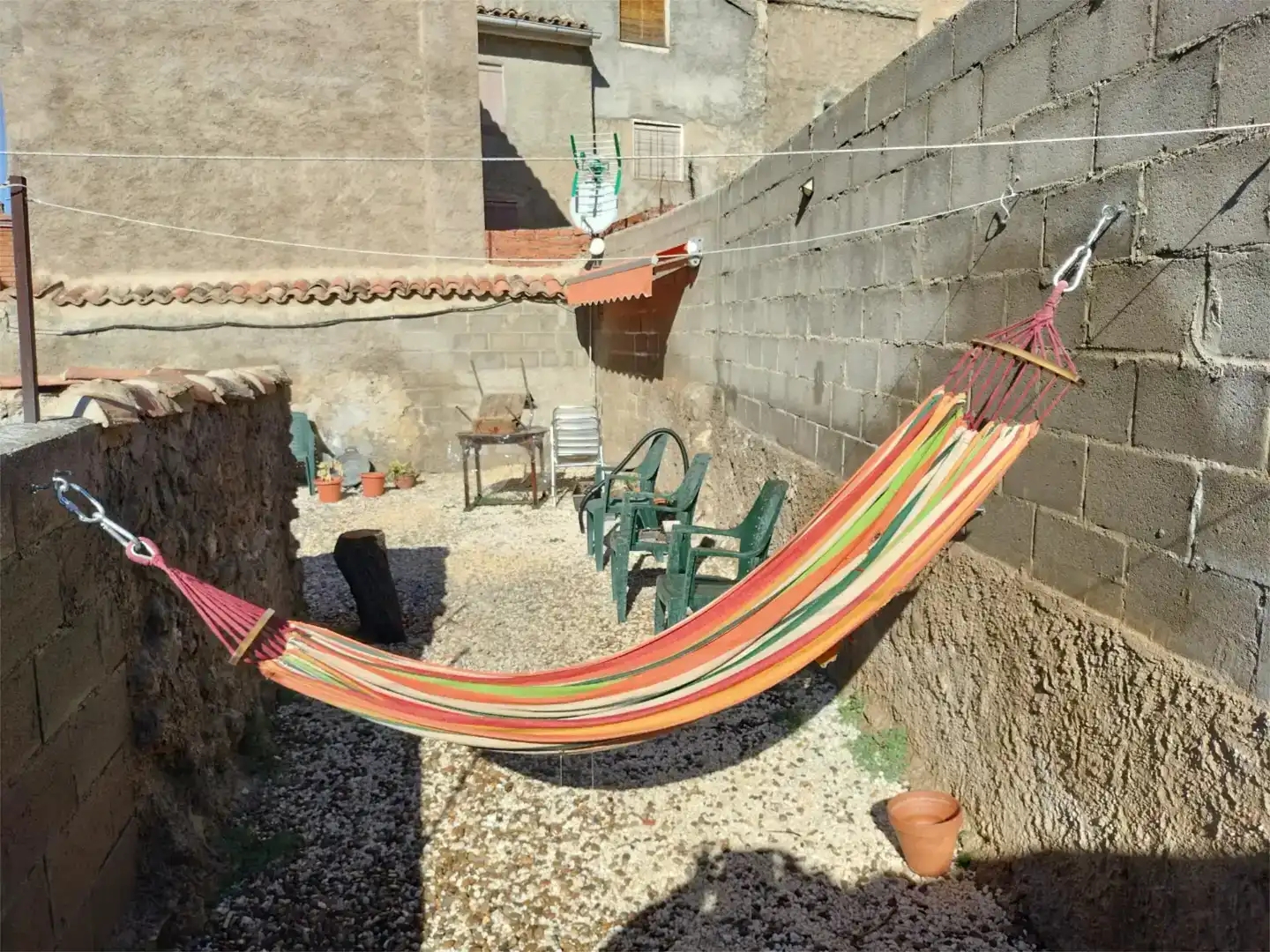 Terrassa de Finca rústica en venda en Villafeliche amb Aire condicionat, Jardí privat i Balcó