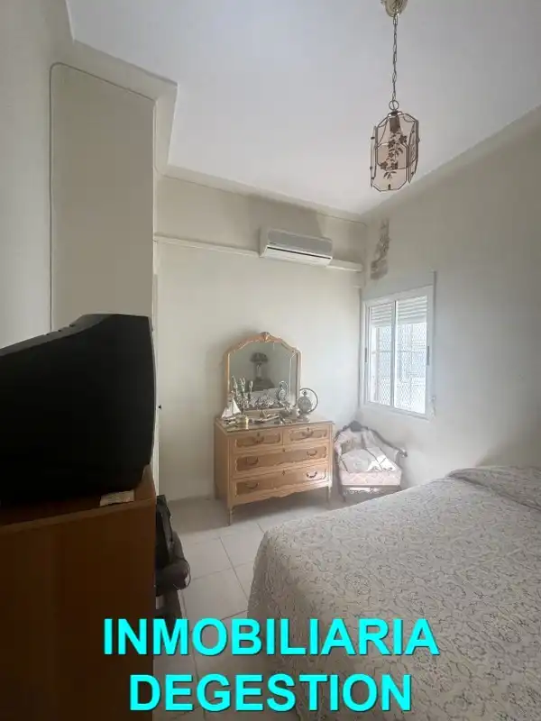 Habitación de Piso en venta en Linares con Aire acondicionado y Amueblado