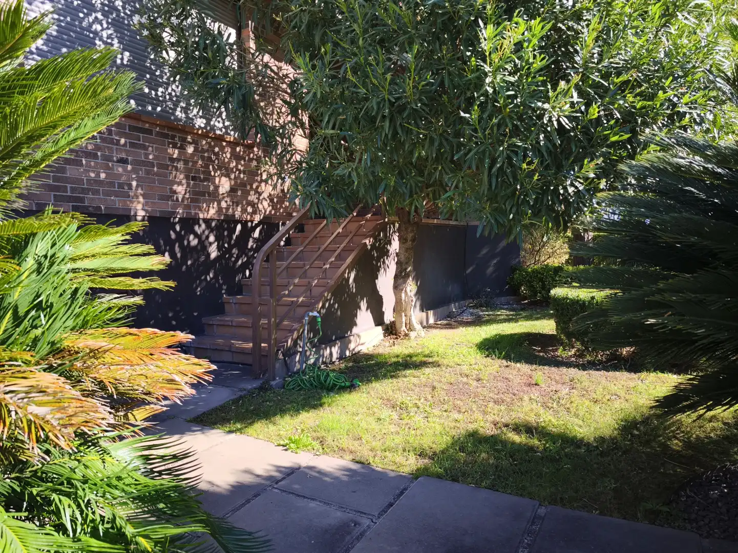 Jardí de Casa o xalet en venda en  Logroño amb Calefacció, Parquet i Terrassa