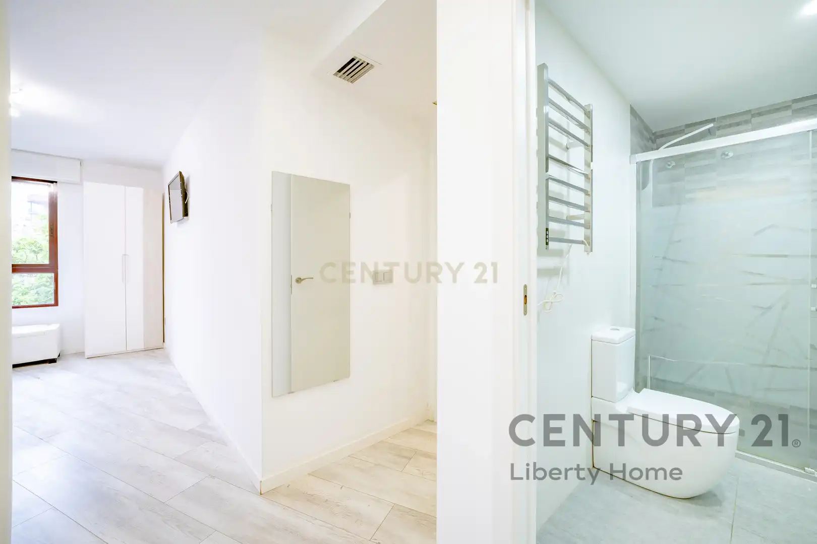 Apartments for rent in Valencia  with Air Conditioner, Private garden and Oven