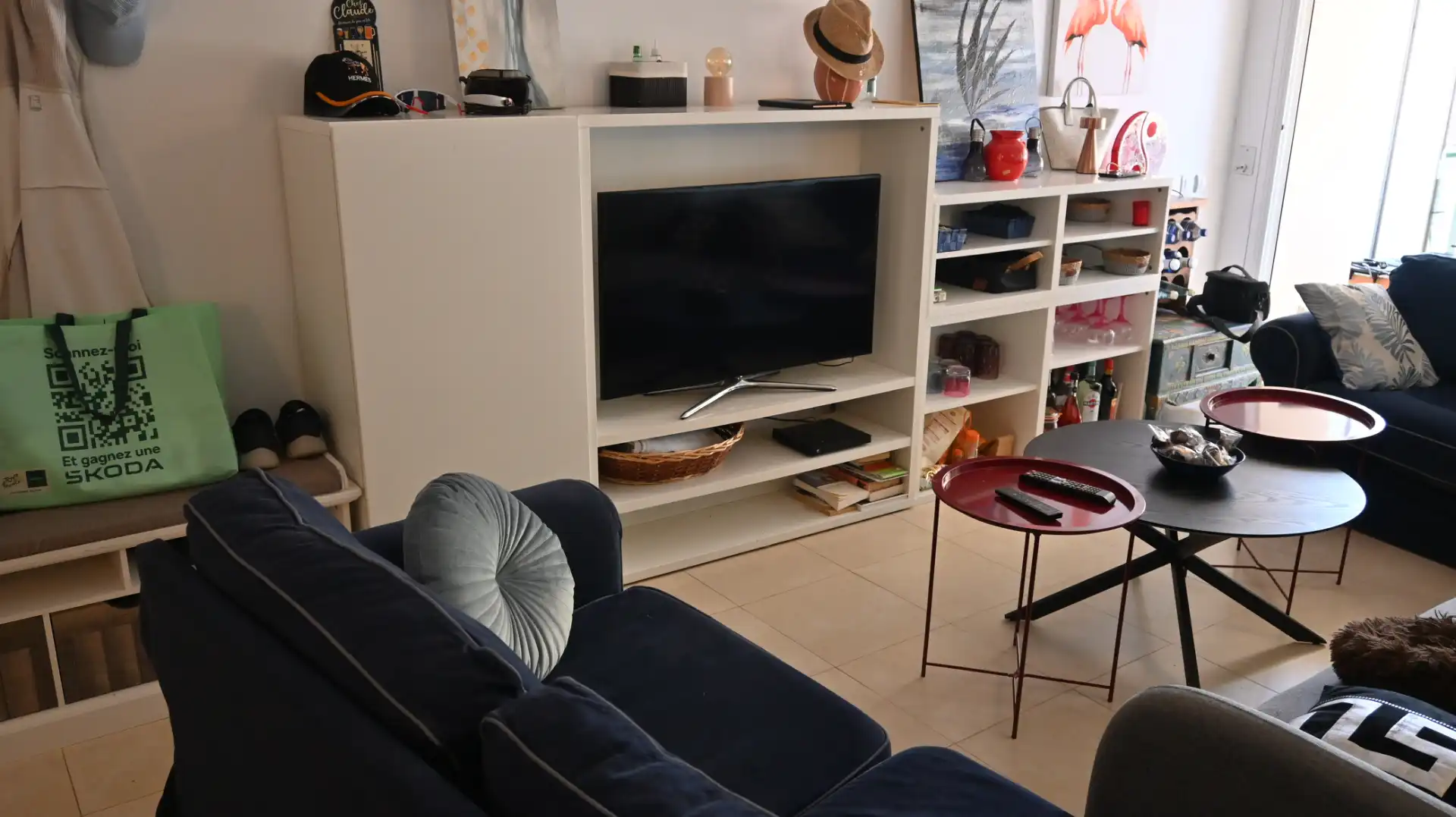 Wohnzimmer von Wohnungen zum Verkauf in L'Escala mit Klimaanlage, Terrasse und Möbliert