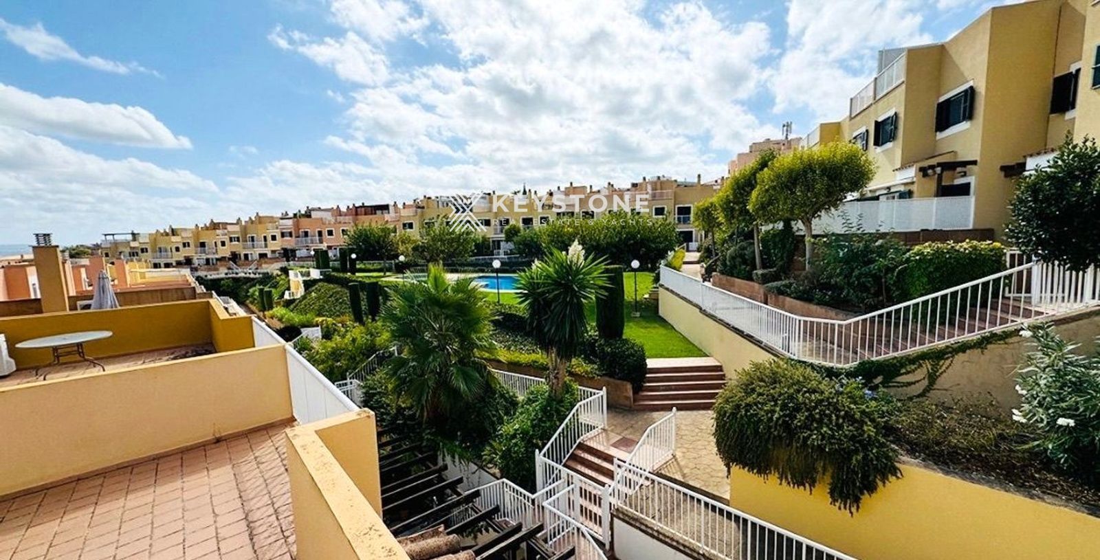 Exterior view of Single-family semi-detached for sale in  Palma de Mallorca  with Air Conditioner, Terrace and Storage room