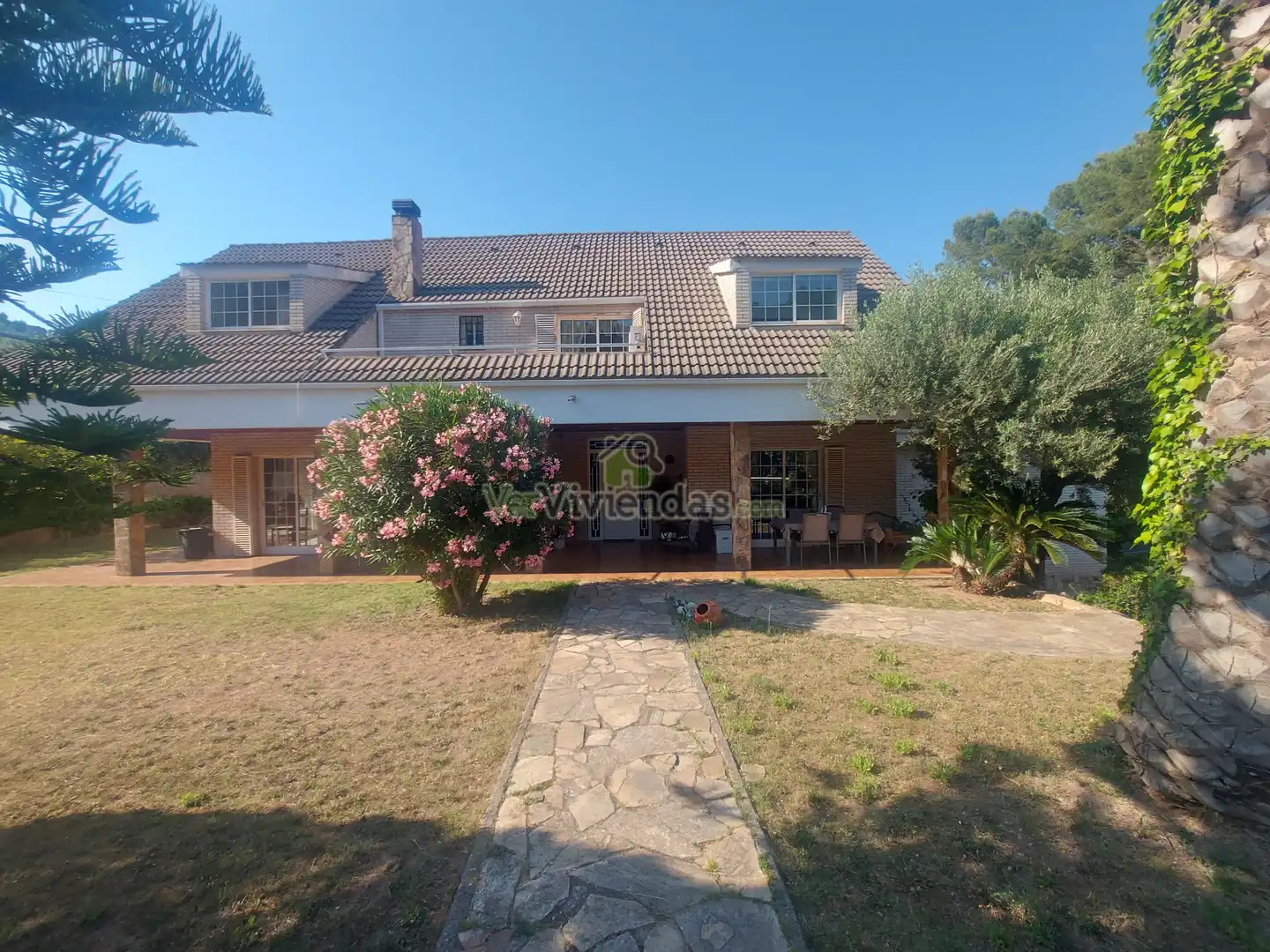 Jardí de Casa o xalet en venda en Torrelles de Llobregat amb Aire condicionat, Calefacció i Jardí privat