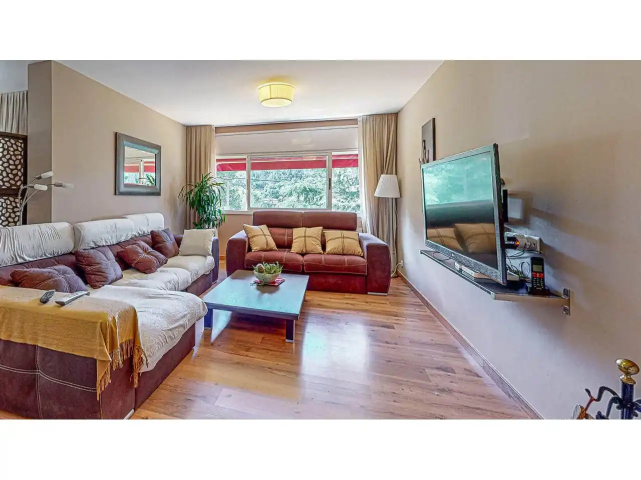 Haus oder Chalet zum Verkauf in Calle Eugeni Valero Ramo, 43, Corbera de Llobregat