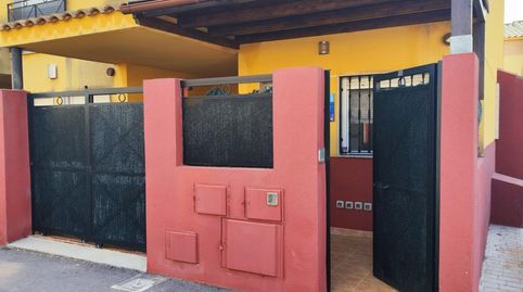 Foto 5 de Casa adosada de alquiler en L'om Blanc (de), Playa - Ben Afeli, Almazora / Almassora