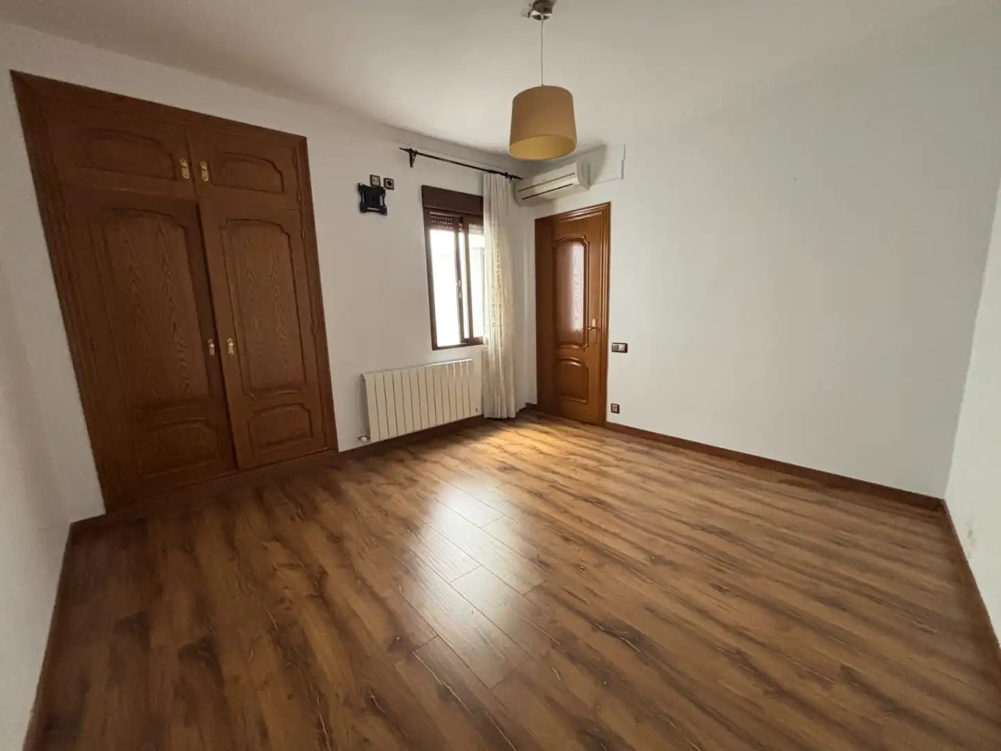 Habitación de Piso en venta en Andújar con Aire acondicionado, Calefacción y Balcón