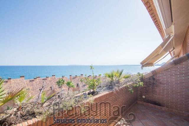 Casa adosada en Venta en Calle Océano en Cabo de las Huertas