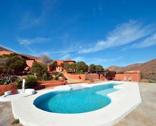 Jardí de Finca rústica en venda en Betancuria amb Piscina