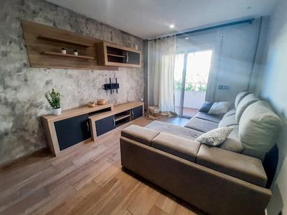 Sala d'estar de Pis en venda en Oria amb Aire condicionat i Balcó