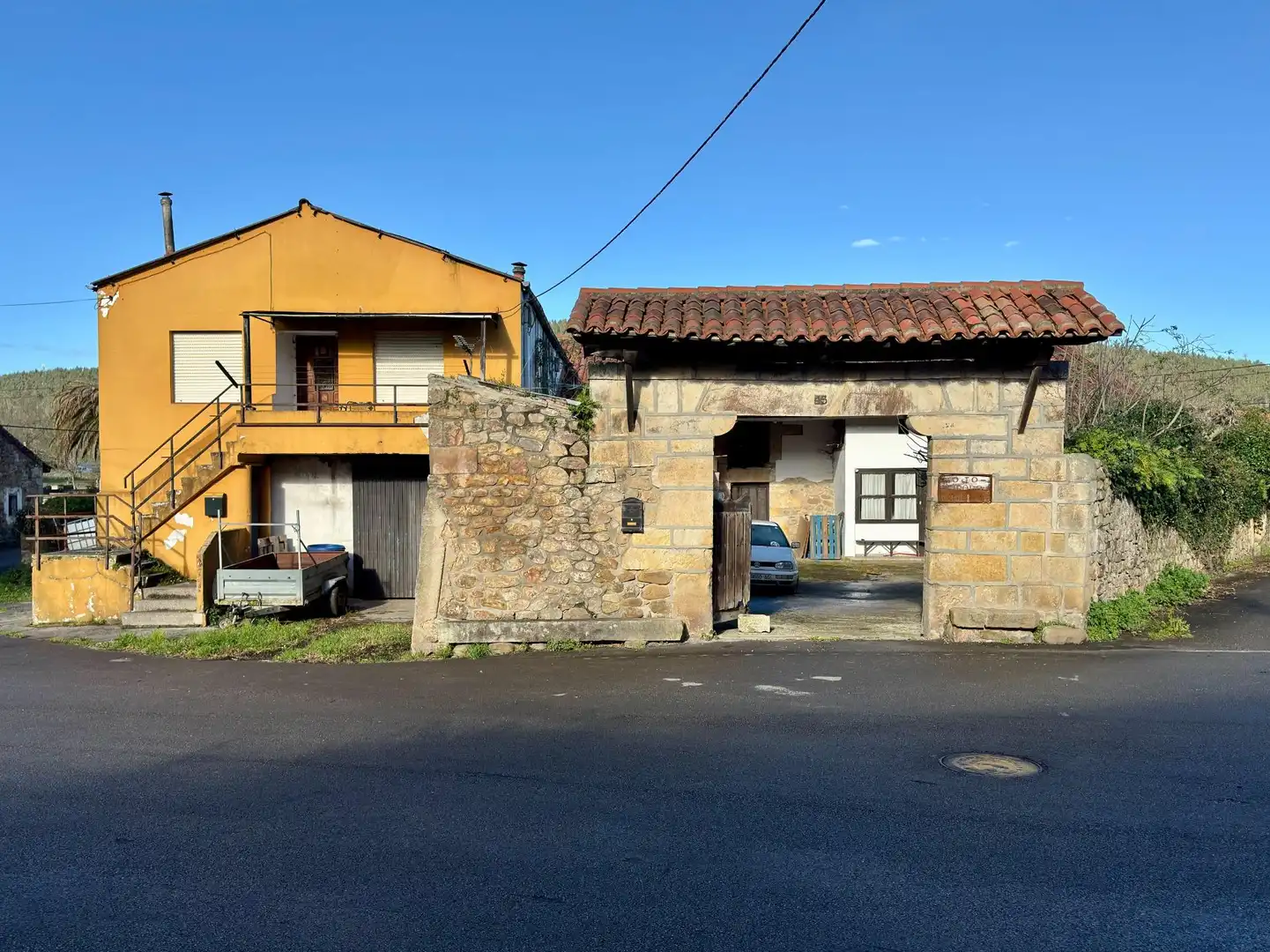 Vista exterior de Casa o chalet en venta en Cabezón de la Sal