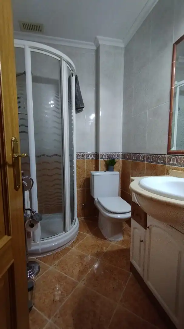 Baño de Casa adosada en venta en Medina del Campo con Calefacción y Trastero