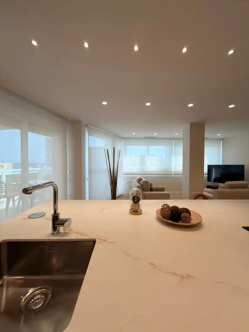Kitchen of Flat for rent in Alicante / Alacant  with Air Conditioner, Private garden and Terrace