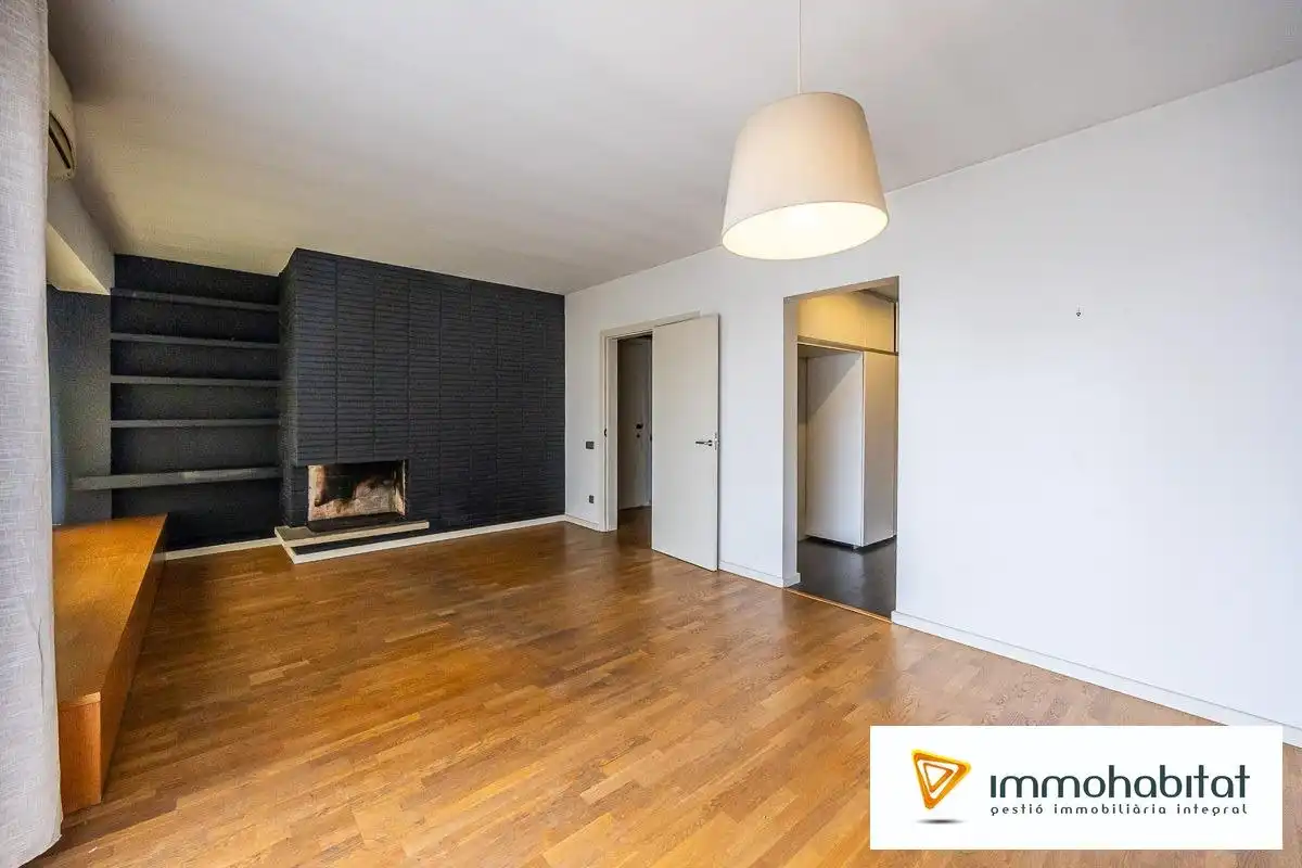 Sala de estar de Piso en venta en Sabadell con Aire acondicionado, Calefacción y Parquet