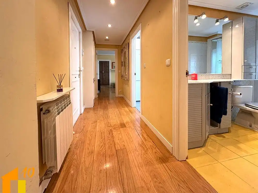 Piso en venta en Avenida Avenida Arlanzón, Villa Pilar
