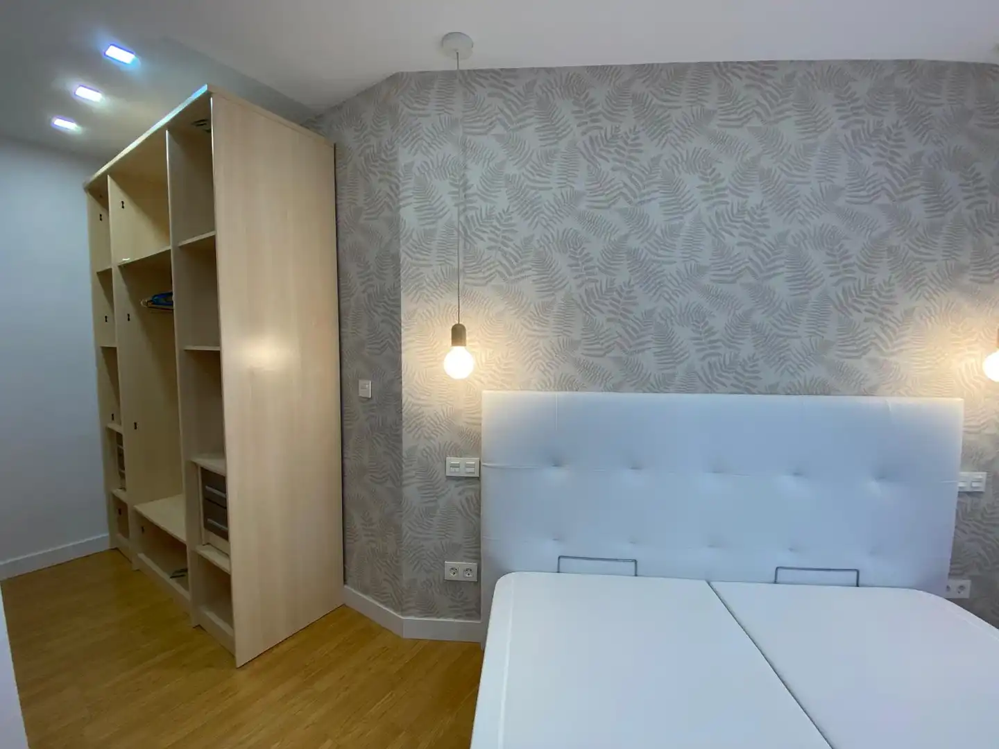 Dormitori de Planta baixa en venda en Durango amb Calefacció, Parquet i Moblat