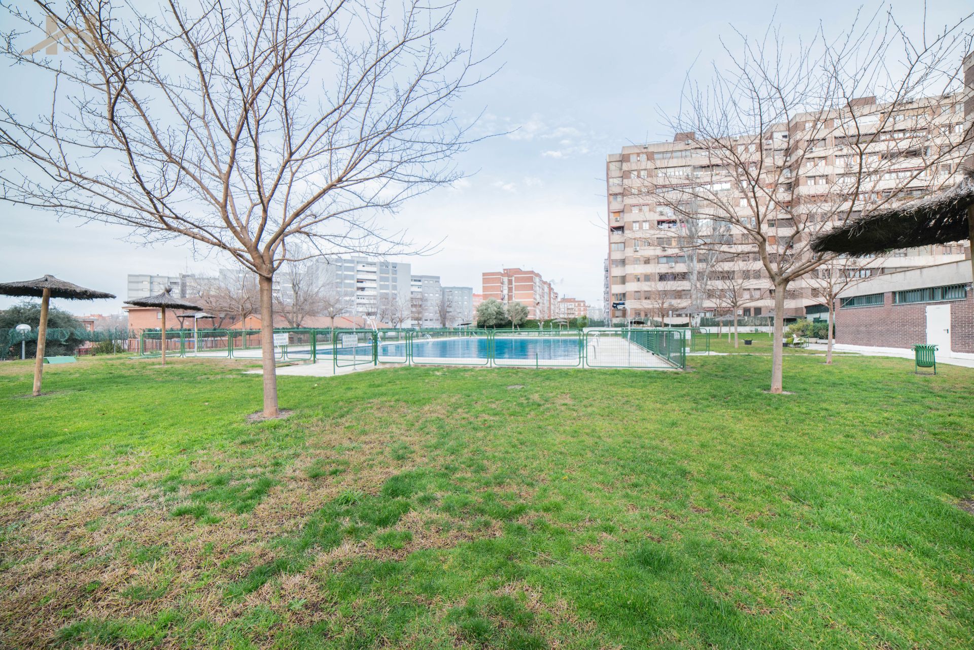 Swimming pool of Flat for sale in Fuenlabrada  with Heating, Terrace and Storage room