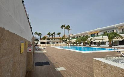 Swimming pool of Flat for sale in La Oliva  with Terrace and Community pool