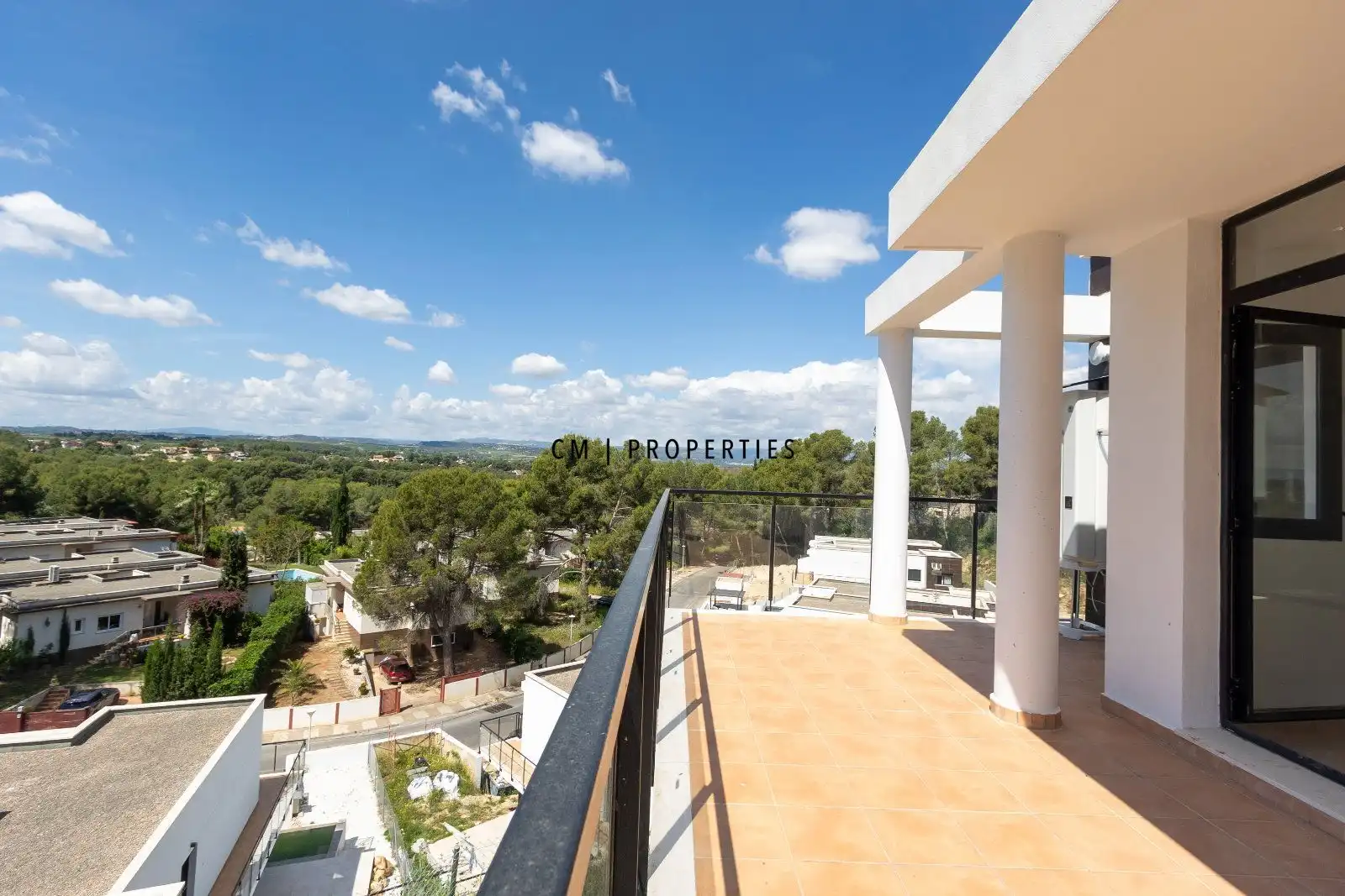 Terraza de Casa adosada en venta en Chiva con Aire acondicionado, Calefacción y Jardín privado