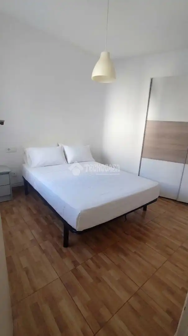 Habitación de Piso en venta en Madrid con Calefacción