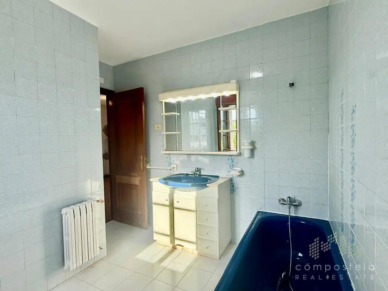 Chalet con jardín en venta en Urbanización Millalar, A Grela, imagen 17