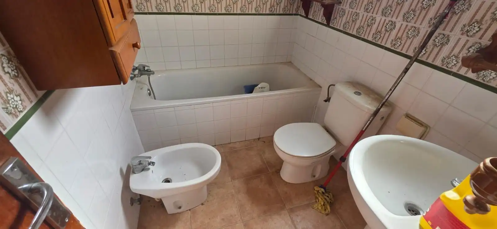 Badezimmer von Country house zum Verkauf in Vera mit Terrasse