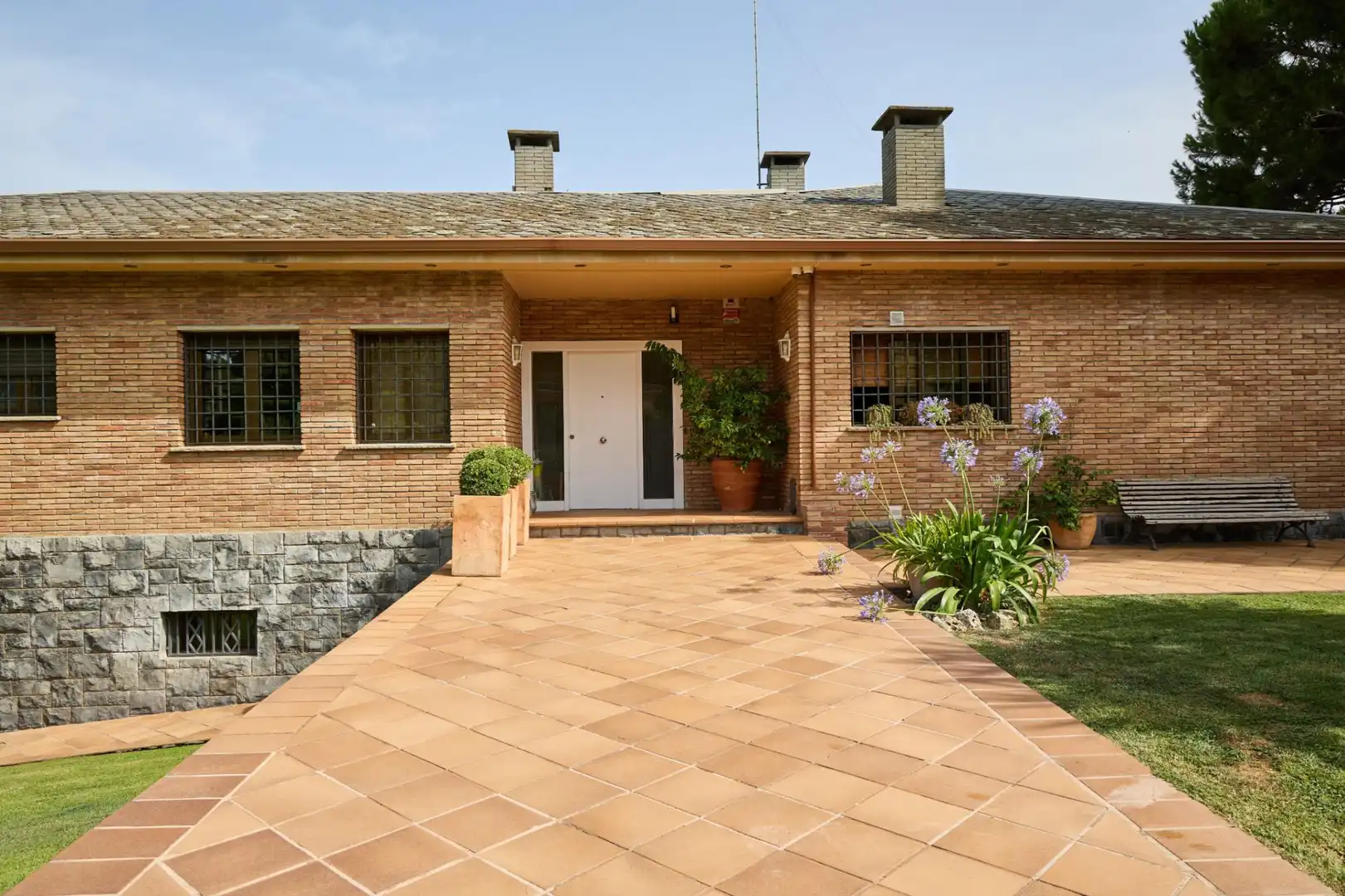 Vista exterior de Casa o xalet en venda en Sant Andreu de Llavaneres amb Calefacció, Jardí privat i Terrassa