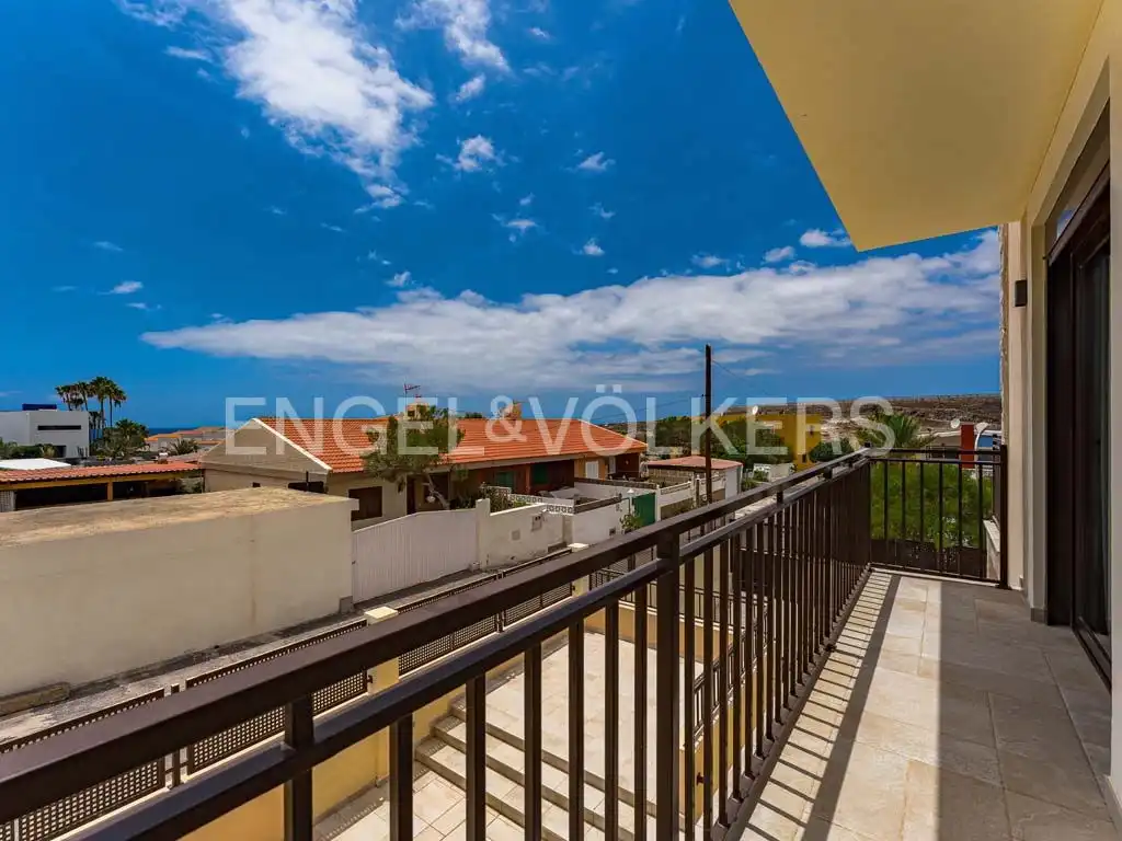 Terrassa de Casa o xalet en venda en Granadilla de Abona amb Aire condicionat, Terrassa i Piscina