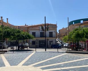 Vista exterior de Casa adosada en venda en Benalúa amb Balcó