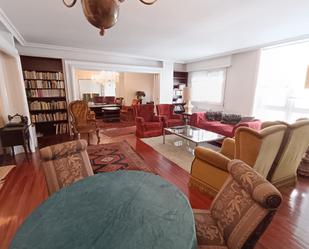 Living room of Flat to rent in Pontevedra Capital 