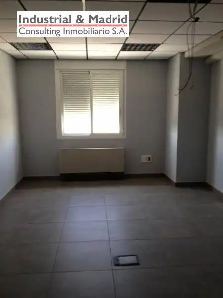Nave industrielle à vendre à Loeches, imagen 9