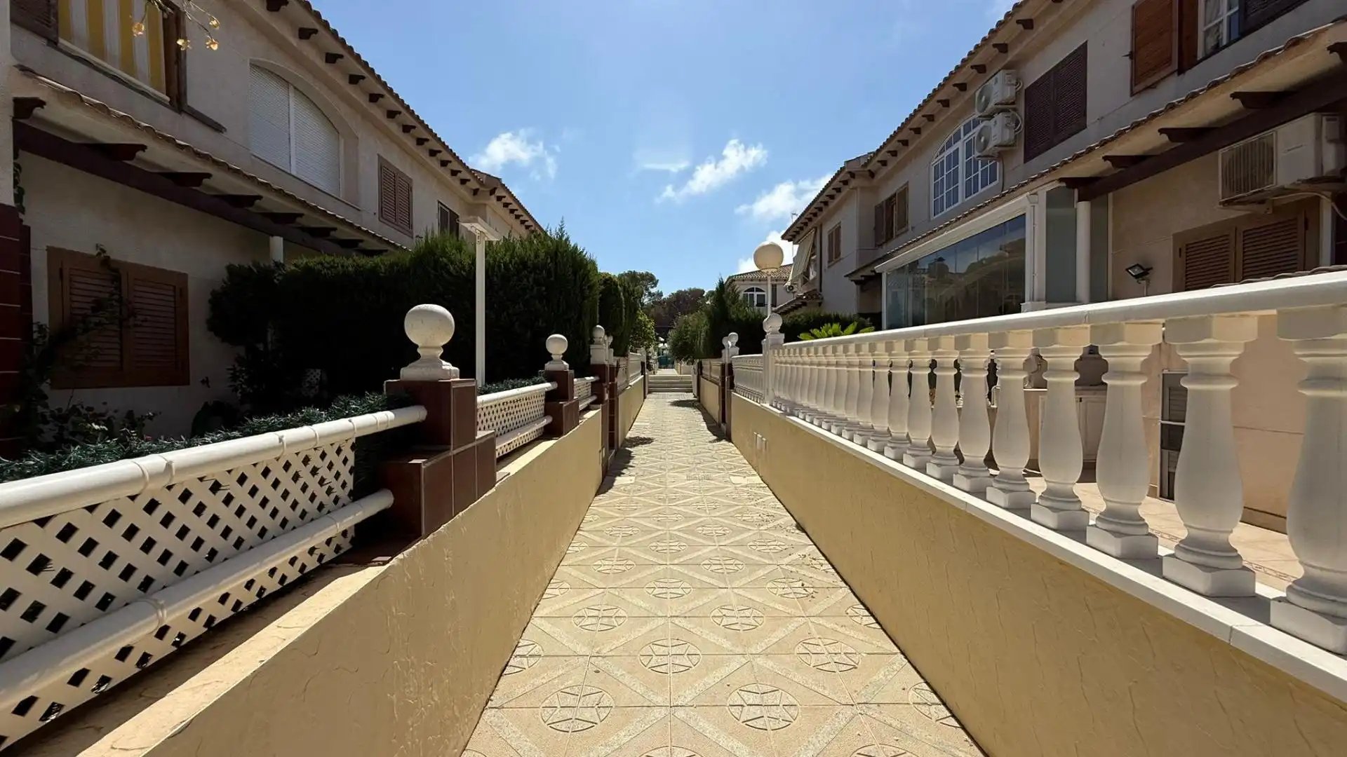 Houses for sale in BARCAS LAS, 9, Los Balcones - Los Altos