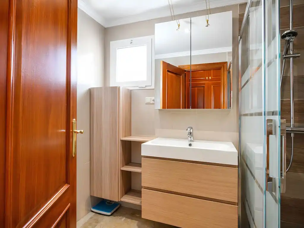 Badezimmer von Wohnung zum Verkauf in Mijas mit Klimaanlage, Möbliert und Ofen