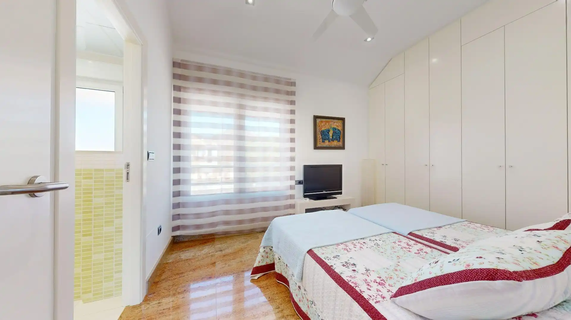 Dormitori de Casa o xalet en venda en Águilas amb Aire condicionat, Jardí privat i Terrassa