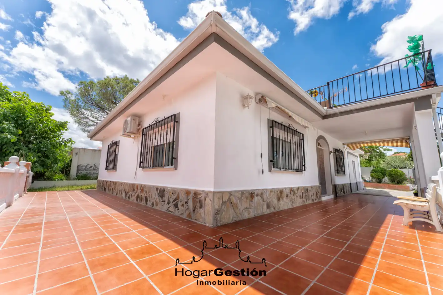 Vista exterior de Casa o chalet en venta en Borox con Aire acondicionado, Jardín privado y Terraza
