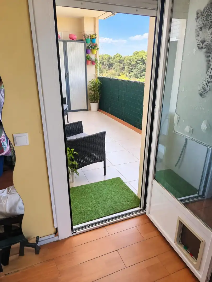 Piso con terraza en venta en Carrer del Pintor Casas, imagen 3