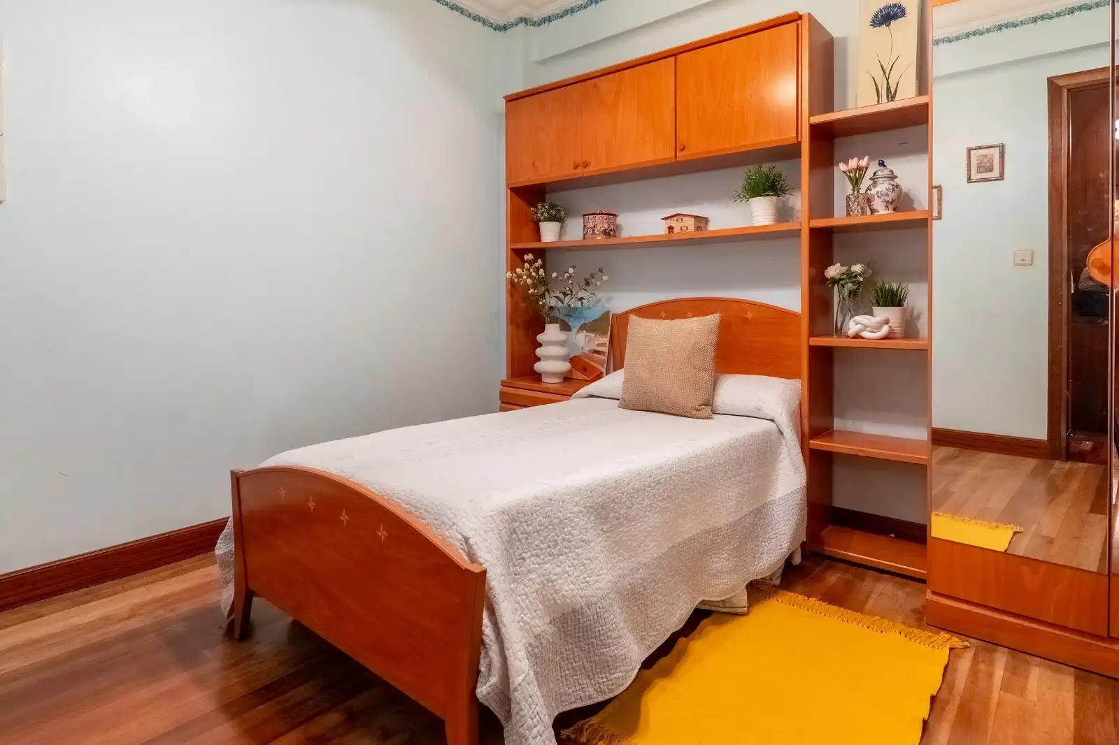 Habitación de Piso en venta en Errenteria con Amueblado