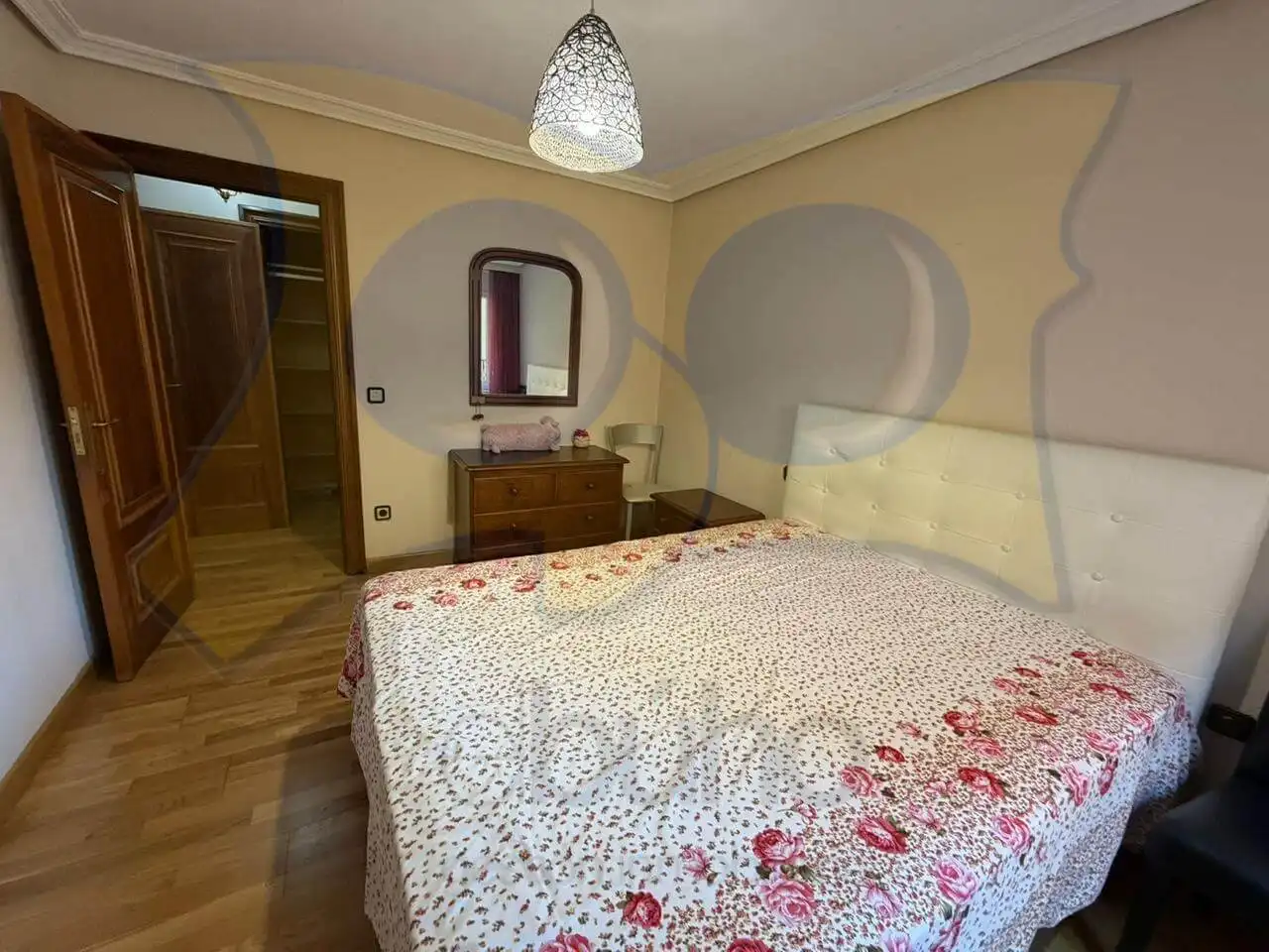 Habitación de Piso en venta en Salamanca con Amueblado