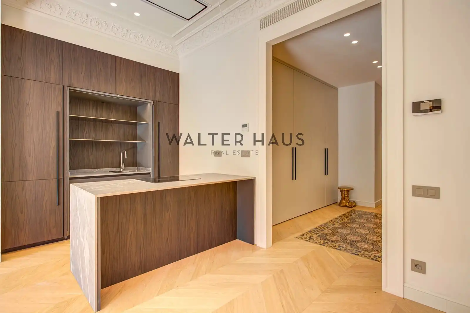 Wohnung mit Balkon zum Verkauf in Carrer d'Enric Granados, imagen 5