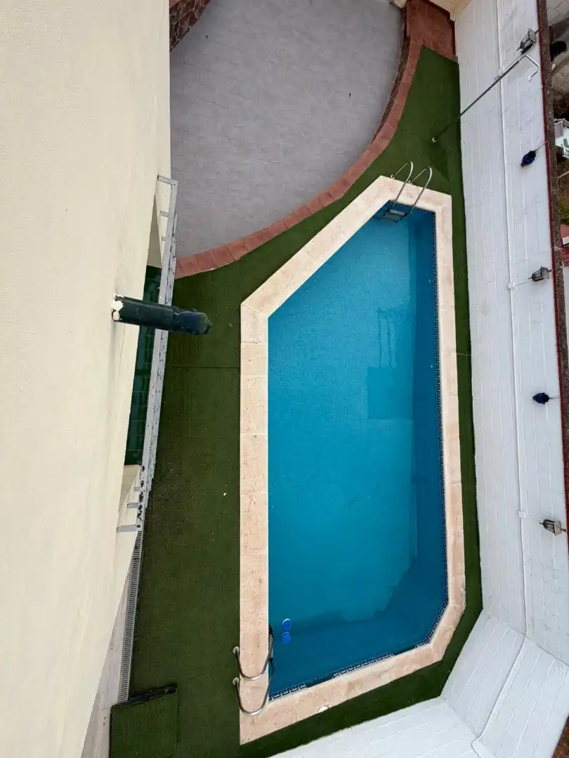 Piscina de Casa o chalet en venta en Torremolinos con Aire acondicionado, Calefacción y Terraza