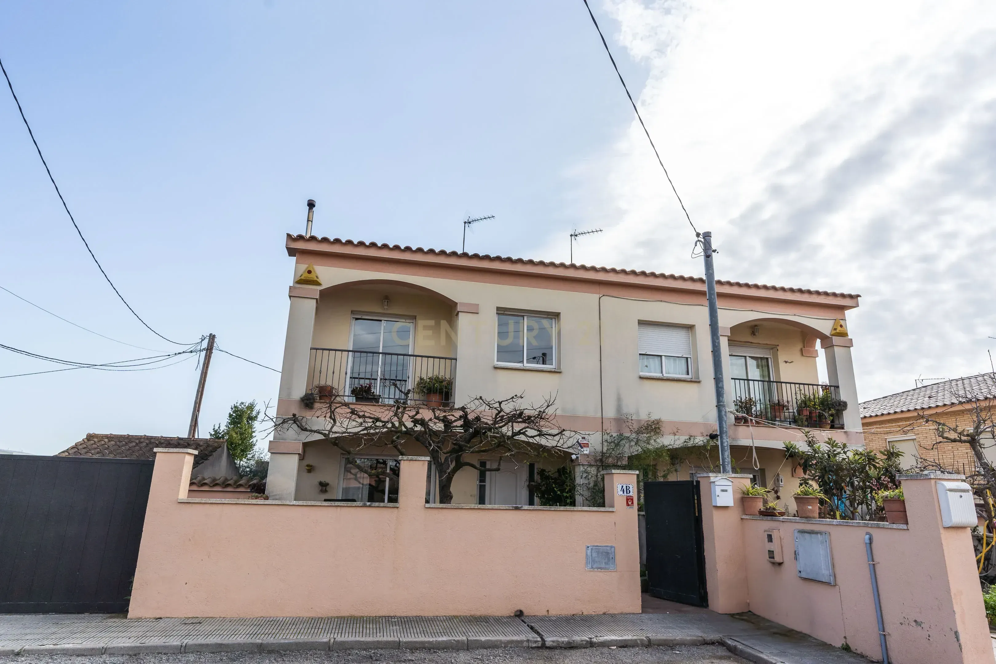 Exterior view of House or chalet for sale in Santa Oliva  with Terrace