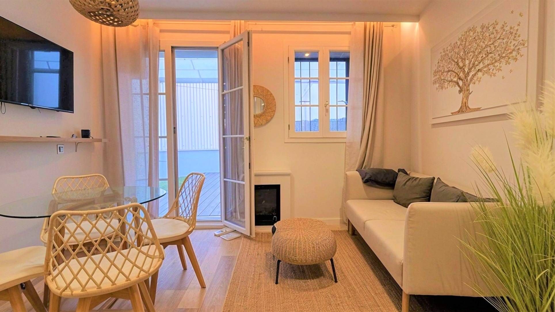 Living room of Flat for sale in Reus  with Air Conditioner, Heating and Parquet flooring