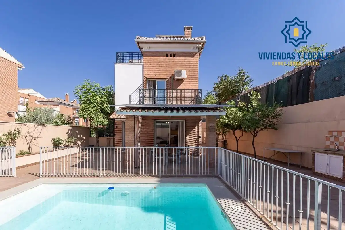 Haus mit Terrasse zum Verkauf in Calle LIMA, imagen 4