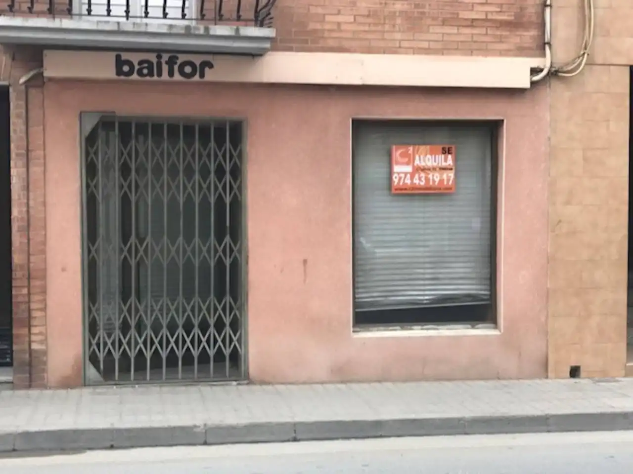Business premises to rent in Calle LERIDA